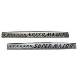 2 Metal Fordson Emblems