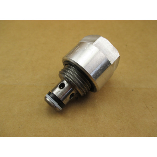 Valve, Hydraulic Relief D4NN638A